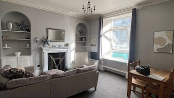 Apartment, 1 Bedroom | Living room