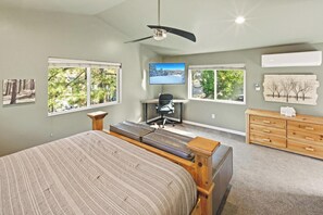 WiFi - Resort-Style Backyard with Sauna, Firepit & Putting Green! PET FRIENDLY! 2 Split Ductless Air Conditioning Units!FREE EV Charger! (Big Bear City)
