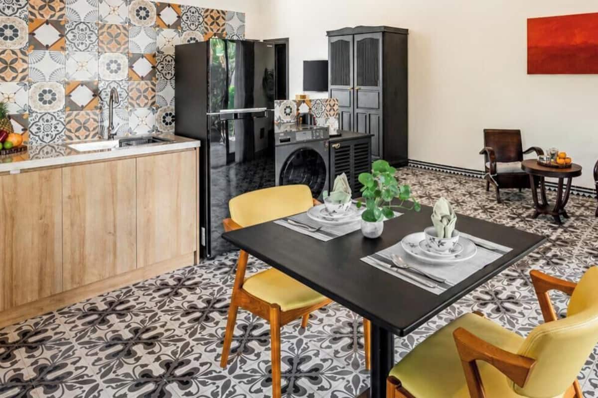Studio Deluxe, 1 giường cỡ king, sân hiên | Bếp riêng | Lò vi sóng, khăn giấy