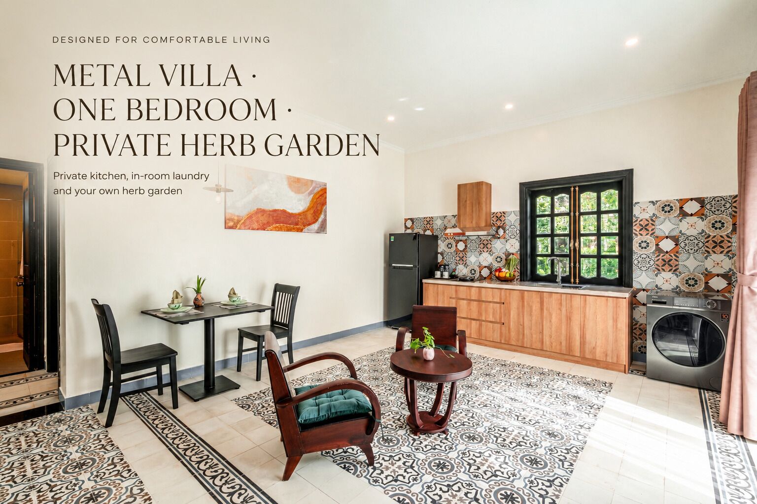 Deluxe Villa, 1 Bedroom, Garden View | Private kitchen | Microwave, paper towels
