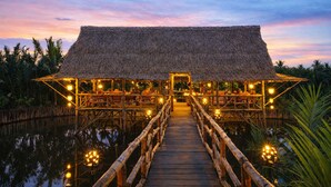 Bar (di hartanah)