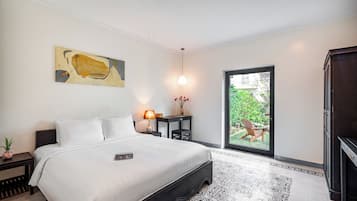 Villa | Living area | Smart TV