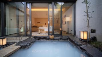 Habitación tradicional doble, 1 habitación, No se admiten mascotas, vistas al patio | Wifi gratis