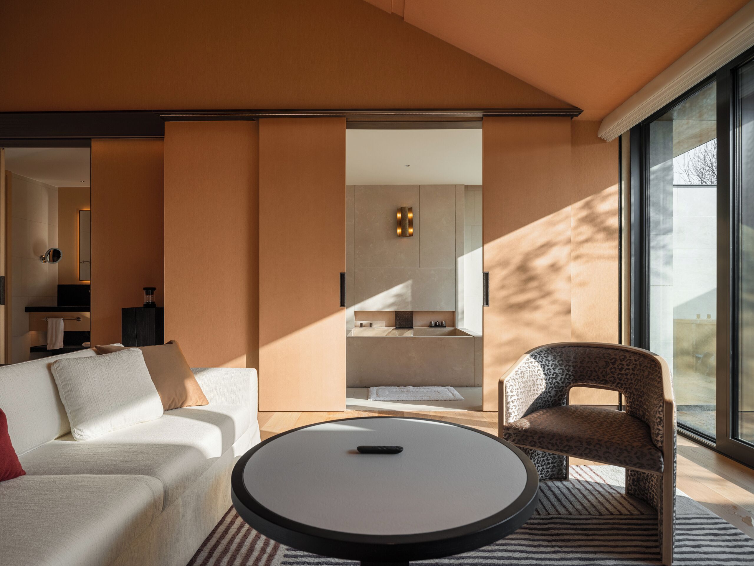Family Quadruple Room, 1 Bedroom, Pets not allowed, Courtyard View | Living room