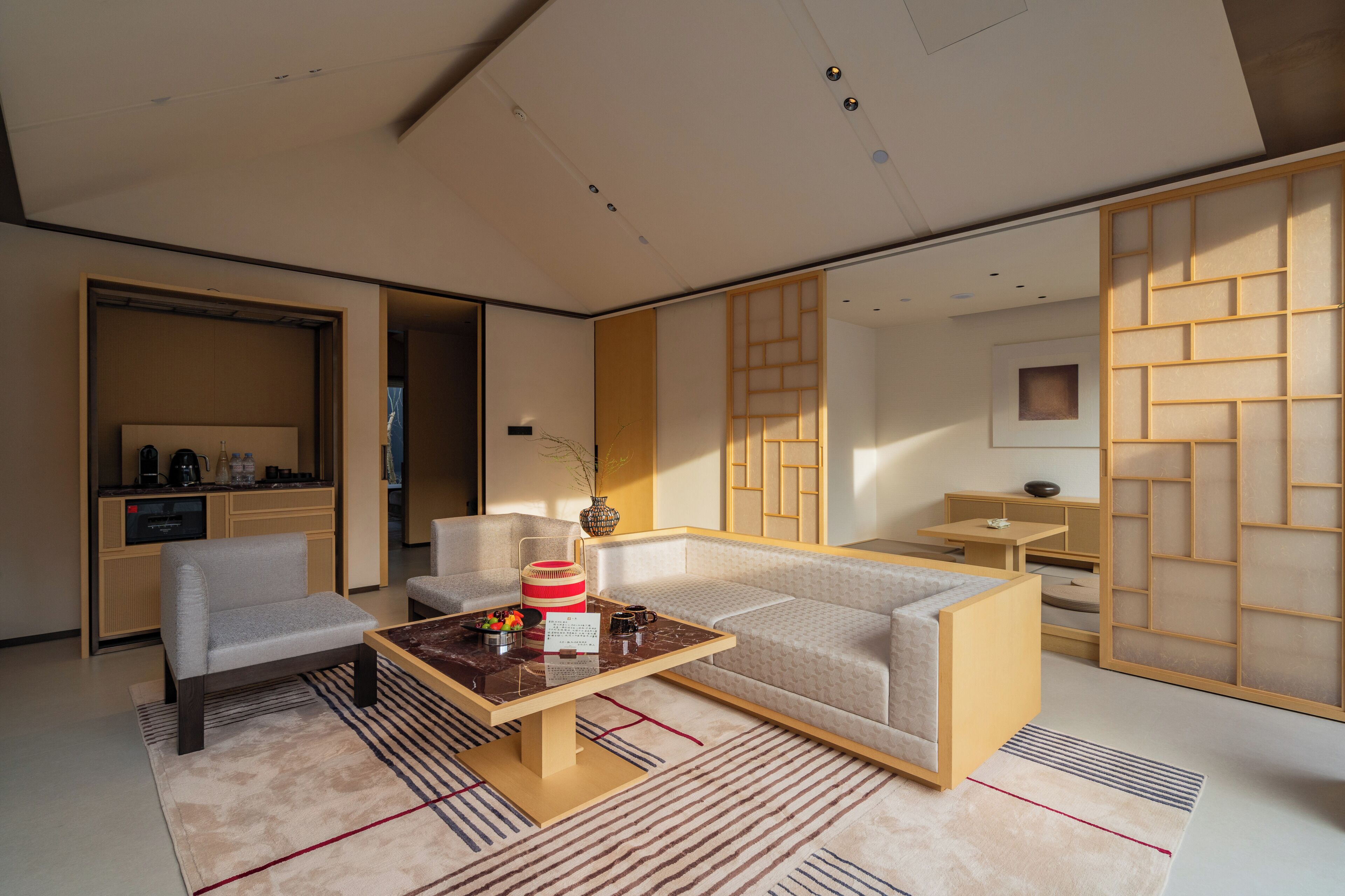 Family Quadruple Room, 1 Bedroom, Pets not allowed, Courtyard View | Living room