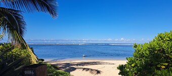 Pleasant T3 just a few minutes walk from the lagoon!