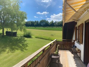 Terrace/patio - Apartment "Panorama View in the Lake Constance Area" with Balcony and Wi-Fi (Ostrach)