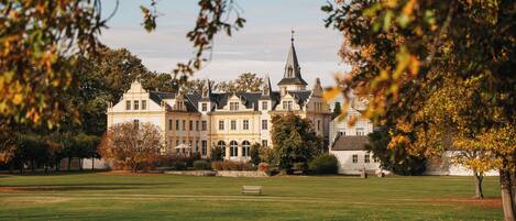 Fachada de la propiedad