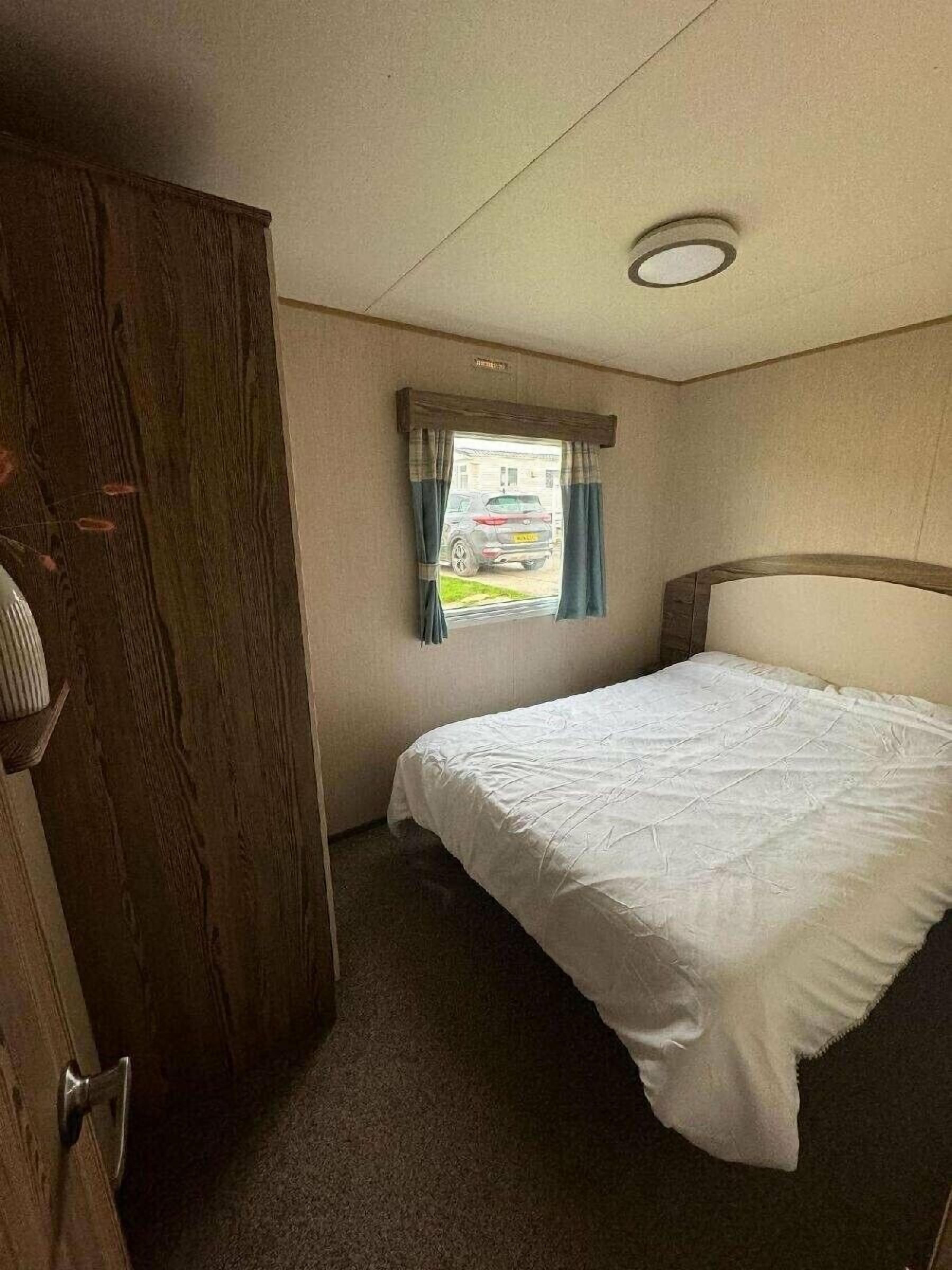 3 bedrooms, individually decorated, individually furnished, free WiFi