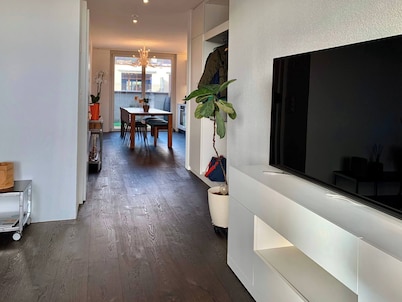 Room-central & Elegant at the new Reside