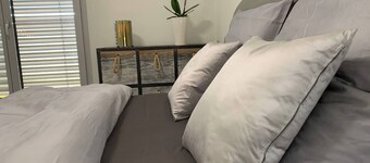 Room-central & Elegant at the new Reside