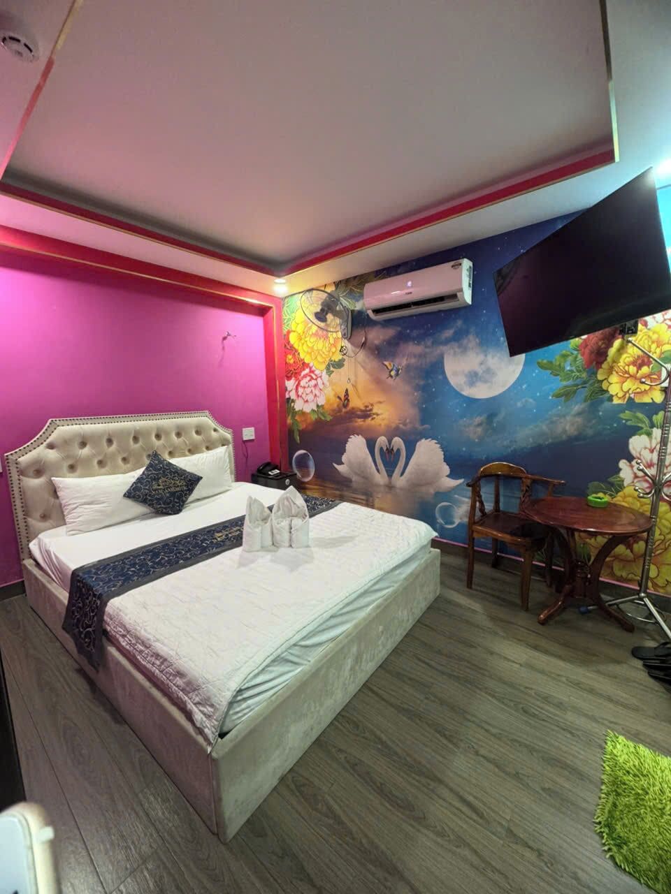Basic Room | Peralatan tempat tidur premium, busa memori, dihias secara berasingan 