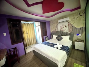 Kamar Double Mewah | Meja kerja, ruang kerja ramah laptop, dan Wi-Fi gratis