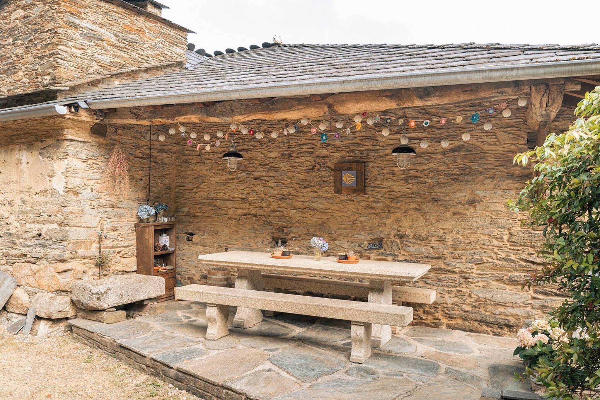 Casa, 1 habitación, patio, vistas a la montaña | Restaurante al aire libre