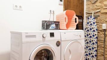 Rumah, 2 kamar tidur, pemandangan gunung | Laundry