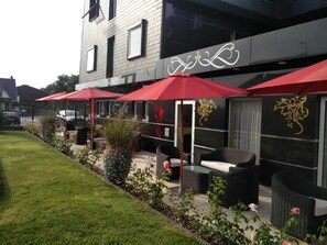 ลานระเบียง/นอกชาน