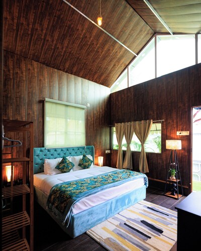 The Palm Tree 4BR Cottages in Dehradun by Homeyhuts