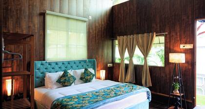 The Palm Tree 4BR Cottages in Dehradun by Homeyhuts