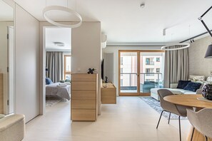 Appartamento Business, balcone | Insonorizzazione, ferro/asse da stiro, Wi-Fi gratuito