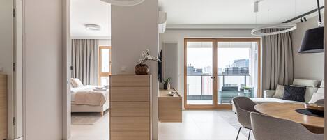 Deluxe Apartment, Balcony | Interior