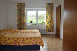 Apartamento | 2 quartos, individualmente mobiliados