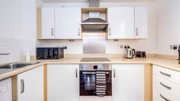 Apartment, 2 Bedrooms, Accessible, Balcony | Interior
