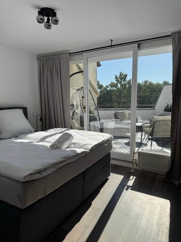 Remark Studios: Studio-Apartment mit Dachterrasse