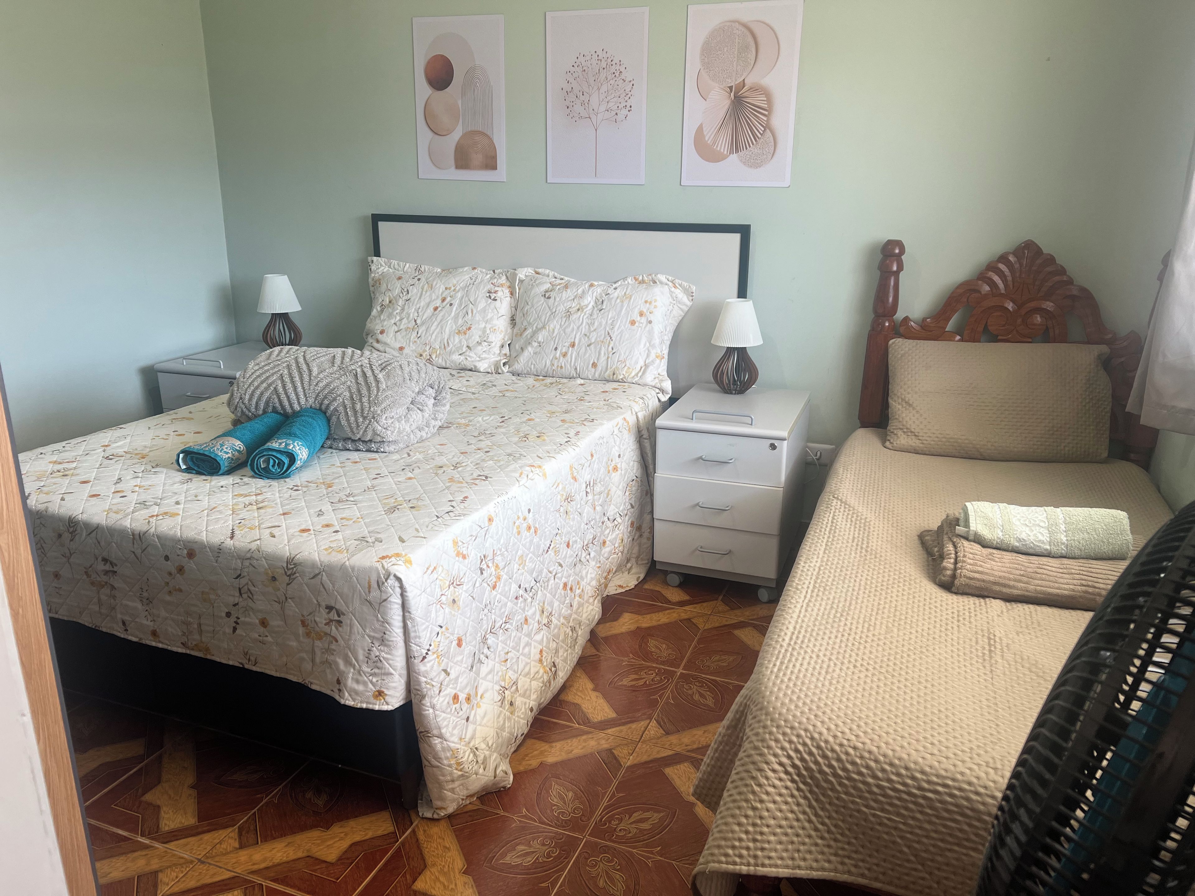 Huis, 2 slaapkamers, roken | 3 slaapkamers
