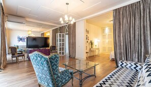 Bügeleisen/Bügelbrett, WLAN, Bettwäsche