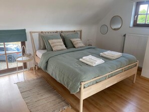 Fer et planche à repasser, Wi-Fi, draps fournis