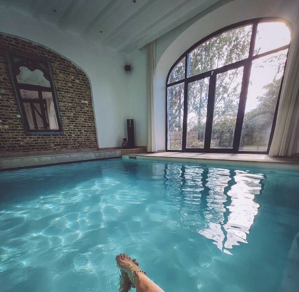 Indendørs pool, opvarmet pool