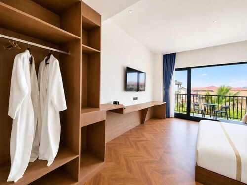 harbor international hotel