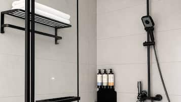 Suite Deluxe, balcon, vue mer | Salle de bain