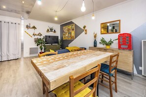 Dining - Apartment Les Mimosas - Cosy atmosphere (Albi)