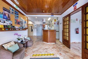 Lobby - Salema Beach Hotel (Salema, Vila do Bispo)