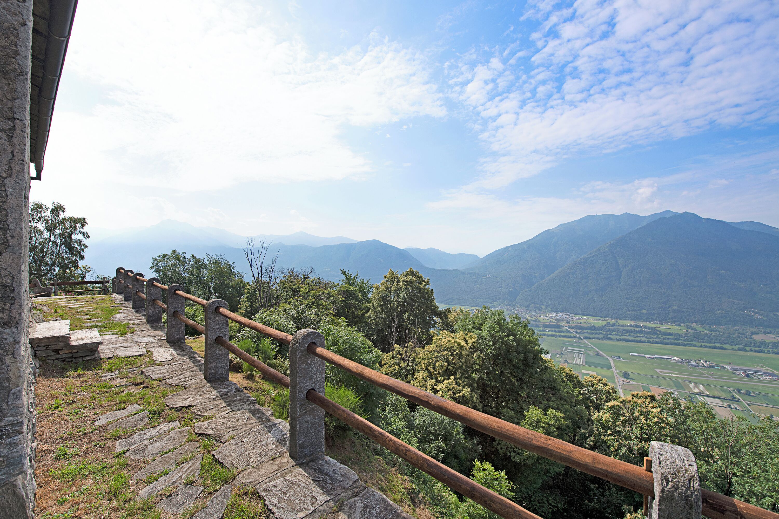 Khuôn viên nơi lưu trú