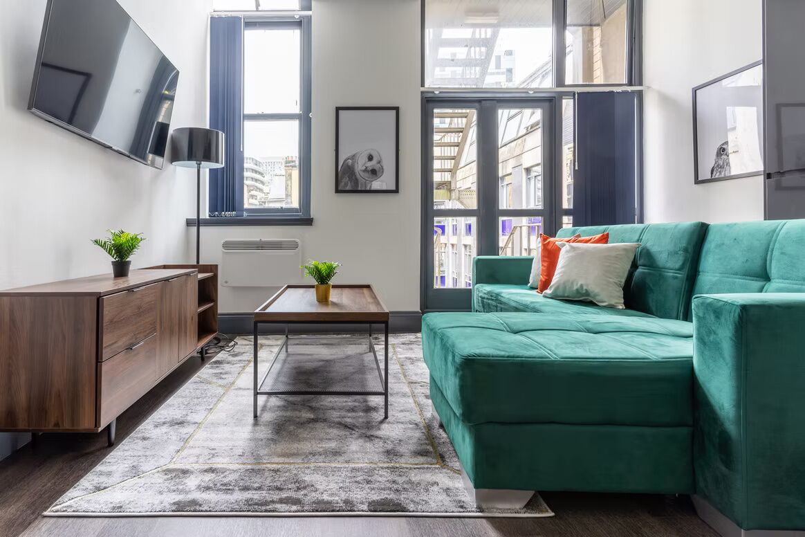 Premier Apartment, 3 Bedrooms | Living area