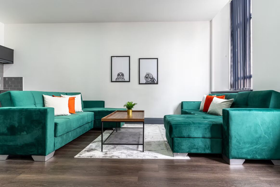 Lägenhet Deluxe - 3 sovrum | Vardagsrum | Smart-tv