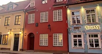 Riga Stylish Old Town getaway next to Dome square