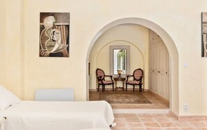 Internet, bed sheets