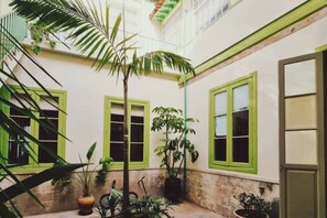 Exterior - Suite Ponte - Historic Mansion with Patio & Terrace View (La Orotava)