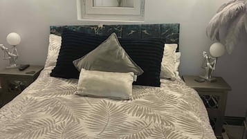 Apartment, 1 Bedroom, Balcony | 1 bedroom