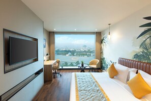 In-room safe, desk, laptop workspace, iron/ironing board - Plume Hotels - India Expo Mart, Greater Noida (Greater Noida)