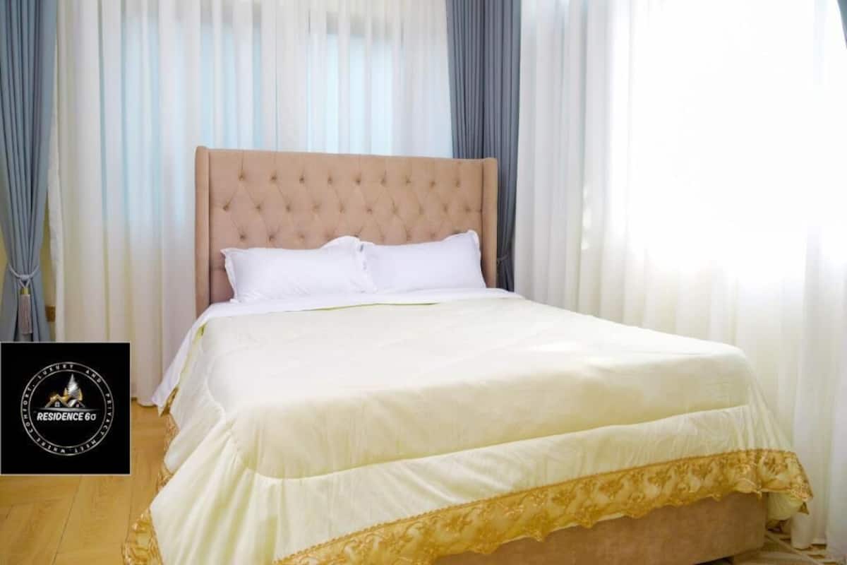 Deluxe Double Room, Balcony, Lake View | Desk, laptop workspace, free WiFi