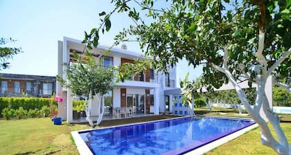 Bodrum Türkbükü'de Aile Villası !