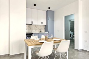 Standard Apartment, Multiple Bedrooms (Holiday Apartment In Saranda - 003) | Dining - Holiday Apartment In Saranda - 003 (Sarandë)