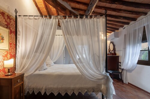 Villa Ginestruzze – Villa with Private Pool and Exclusive Suites in Tuscany