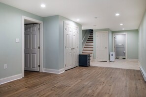 House, Garden View | Interior - 5 Woods Dr (Mechanicsburg)