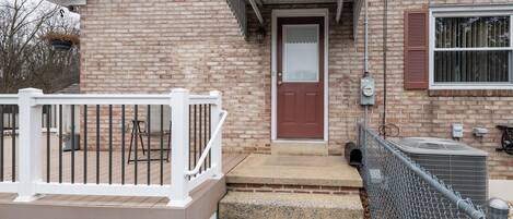 Casa, vista para o jardim | Fachada