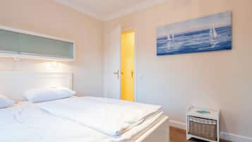 2 slaapkamers, een strijkplank/strijkijzer, gratis wifi, beddengoed